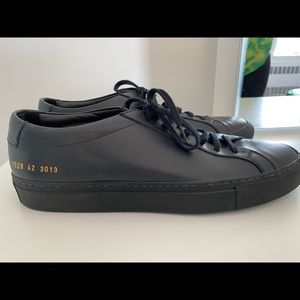 Common projects sneaker